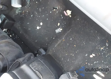 2016 Toyota Corolla Le из США, поврежденный, VIN 2T1BURHE3GC573542